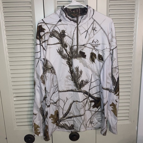 Realtree Camo Pullover Jacket - Picture 1 of 5